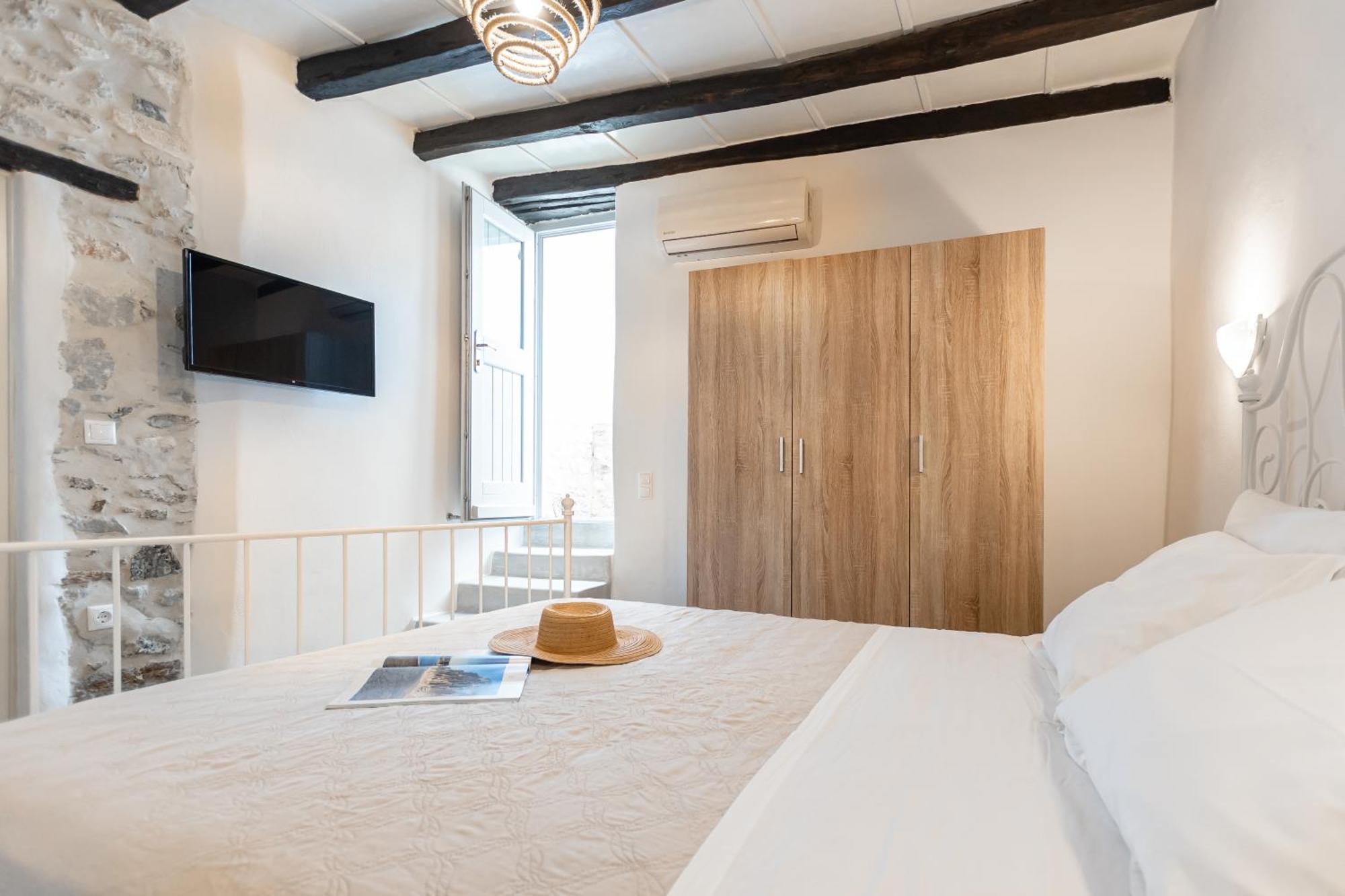 The White Stone House Apartment Naxos City ภายนอก รูปภาพ