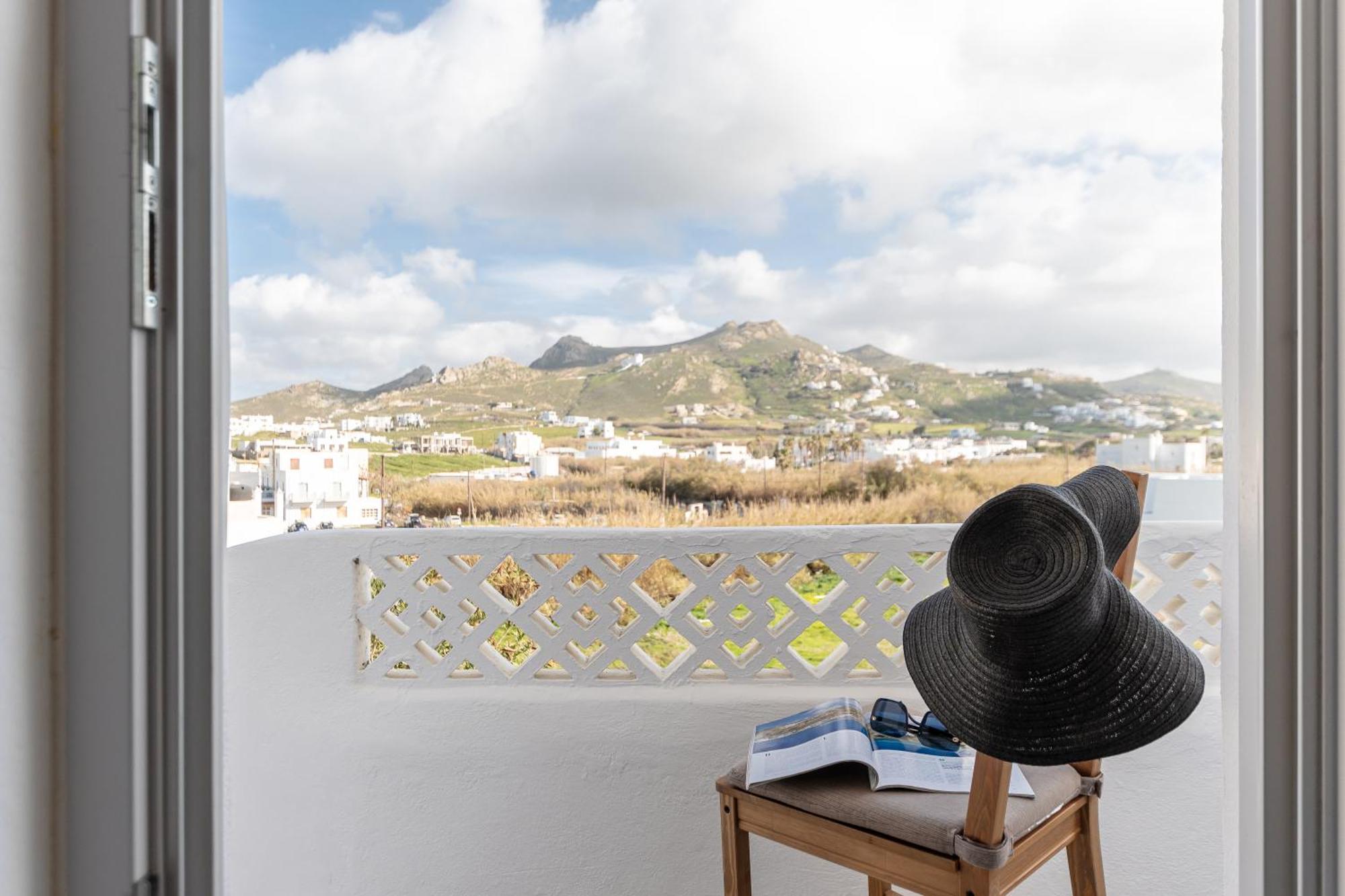 The White Stone House Apartment Naxos City ภายนอก รูปภาพ