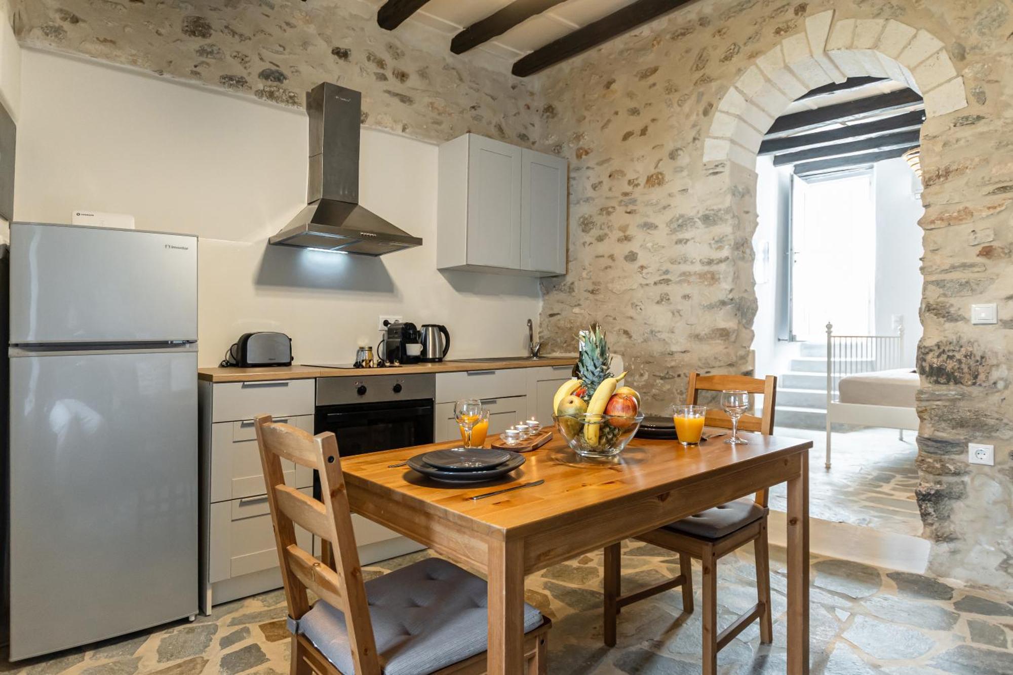 The White Stone House Apartment Naxos City ภายนอก รูปภาพ